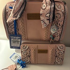Wrangler Blush Women's Bag and Wallet Set